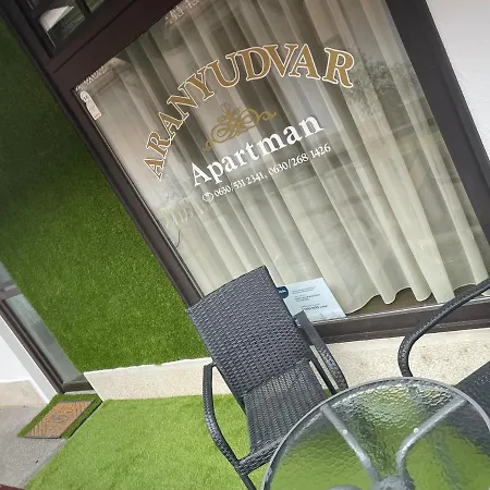 아파트 Aranyudvar